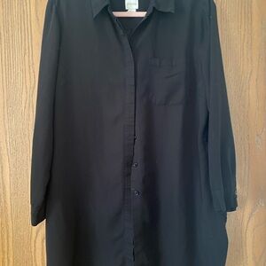 Chicos Black Button-Up tunic with side buttons